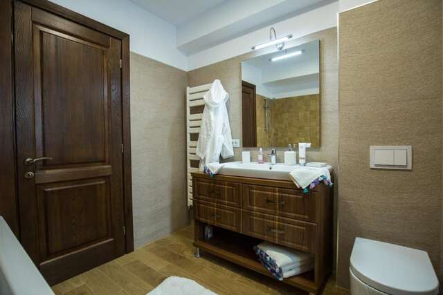 Гостевой дом Bran Monte Crai Chalet Бран-10